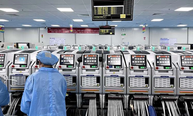 Smartphone Assembly Plant in Vietnam